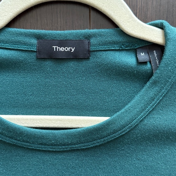 THEORY Essential Tee in Modal Jersey, Green/Turquoise, Medium - Picture 5 of 5